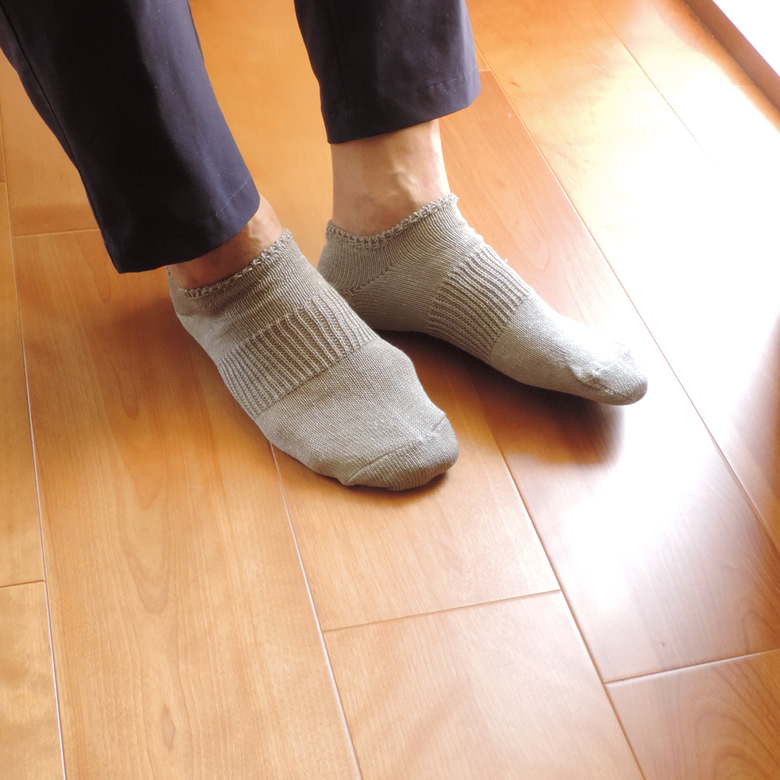 リネン ソックス