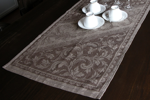 テーブルランナー