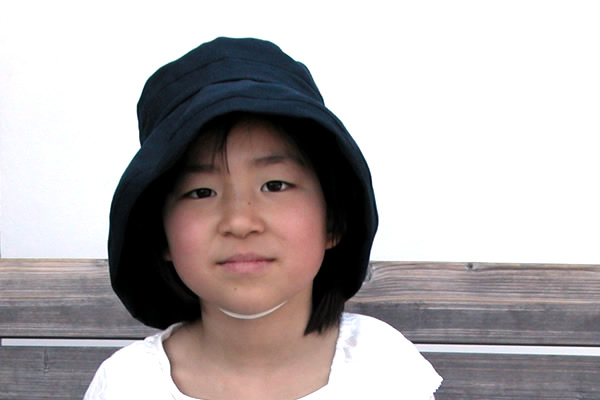 子供用リネン帽子 ネイビー